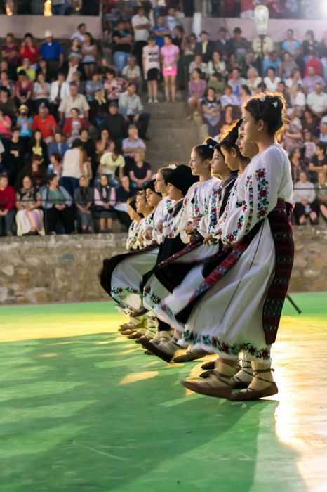 Vezi imaginea la marimea originala