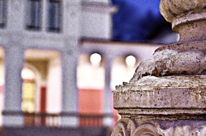 Vezi imaginea la marimea originala